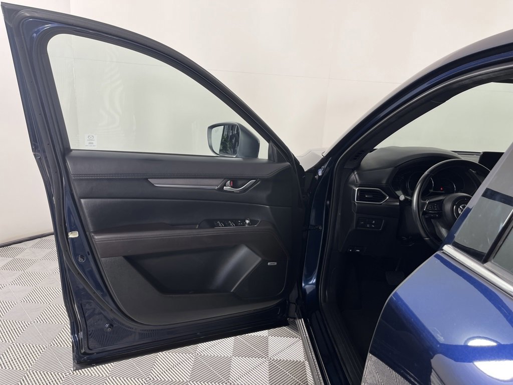 Used 2023 MAZDA CX-5 Signature image 10