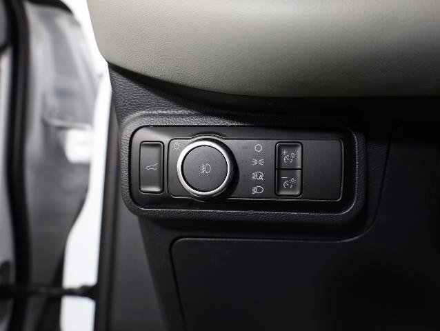 Certified 2025 Ford Explorer Active w/ Active Comfort Package image 24