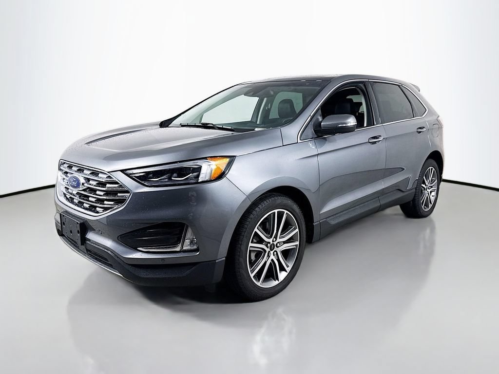 Certified 2024 Ford Edge Titanium w/ Equipment Group 301A AWD/4WD image 8