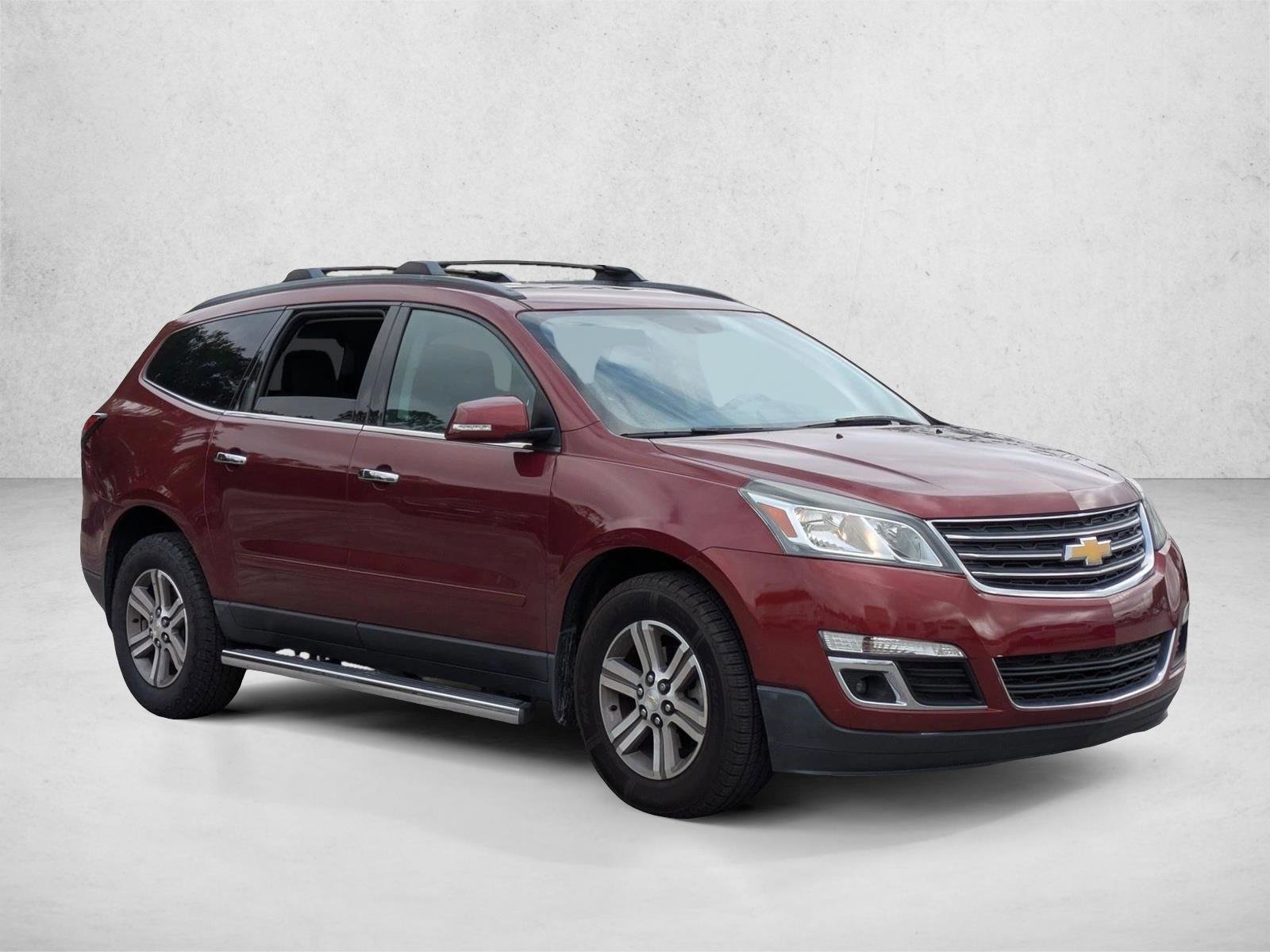 Used 2017 Chevrolet Traverse LT w/ LPO, 'HIT The Road' Package FWD image 3