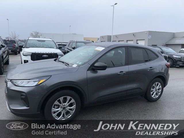 Certified 2025 Ford Escape Active w/ Cold Weather Package image 2