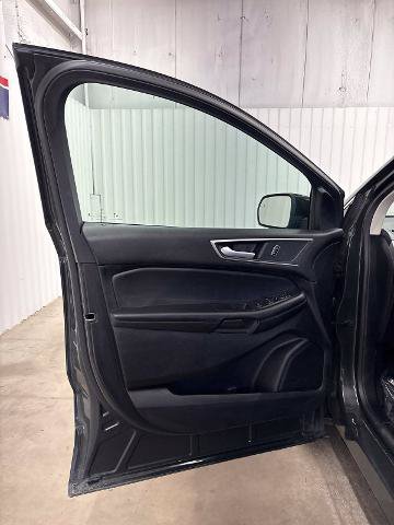 Certified 2024 Ford Edge SEL AWD/4WD image 8