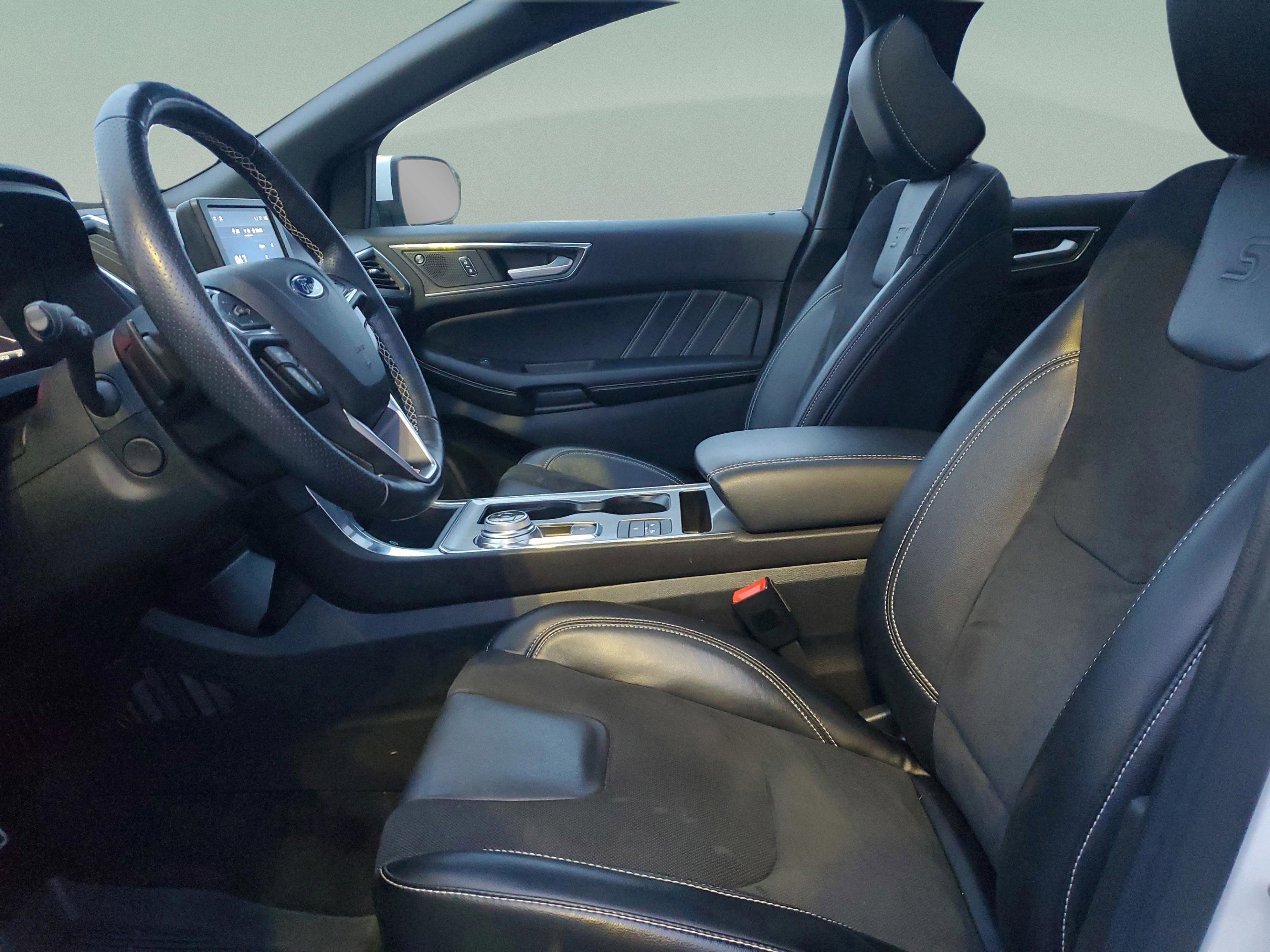 Certified 2022 Ford Edge ST w/ Equipment Group 401A image 12