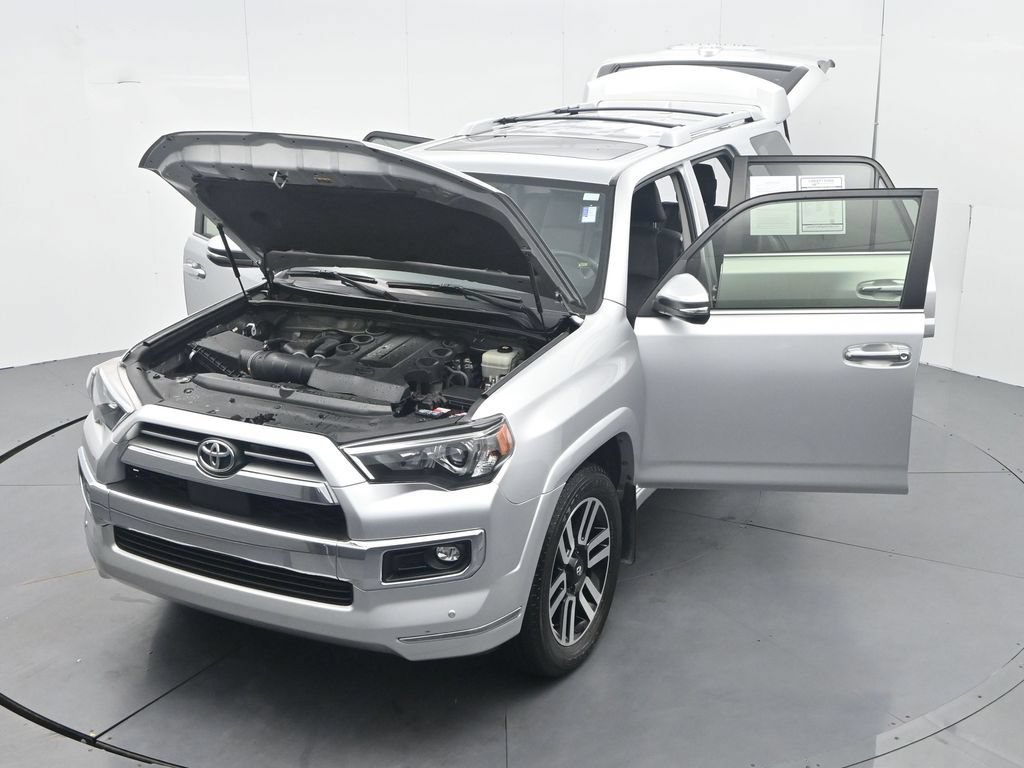Used 2021 Toyota 4Runner Limited AWD/4WD image 58