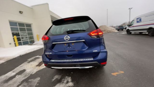 Used 2018 Nissan Rogue S image 9