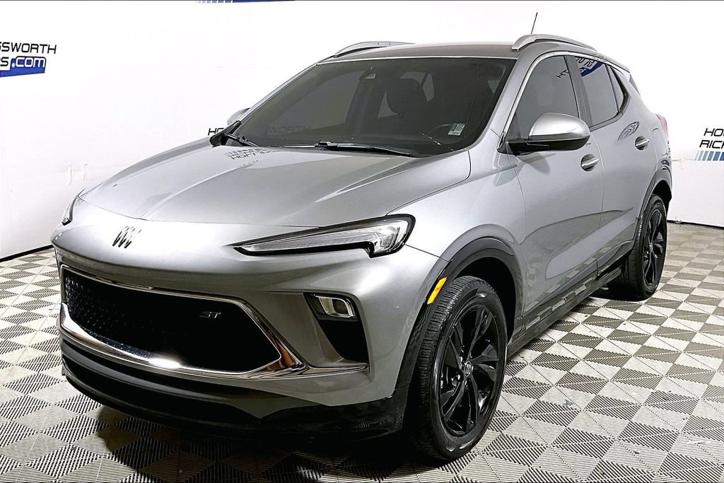 Used 2024 Buick Encore GX Sport Touring AWD/4WD image 1