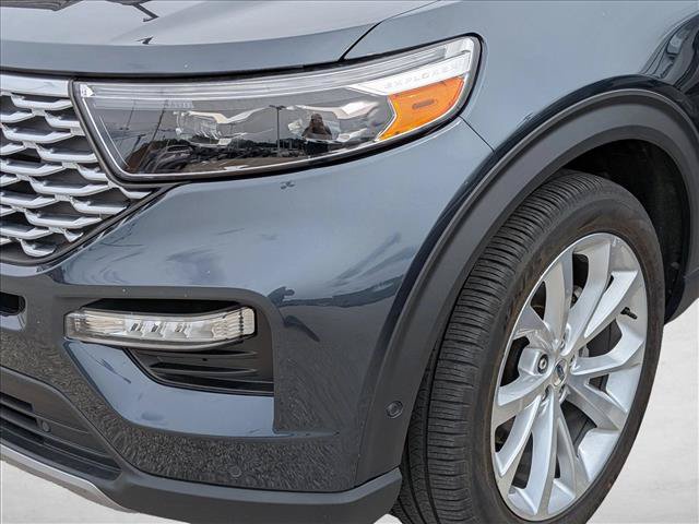 Certified 2024 Ford Explorer Platinum w/ Technology Package AWD/4WD image 7