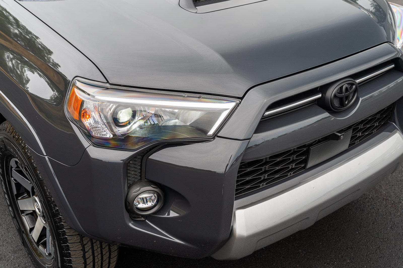 Used 2024 Toyota 4Runner TRD Off-Road Premium w/ Off Road Premium Plus Package AWD/4WD image 12