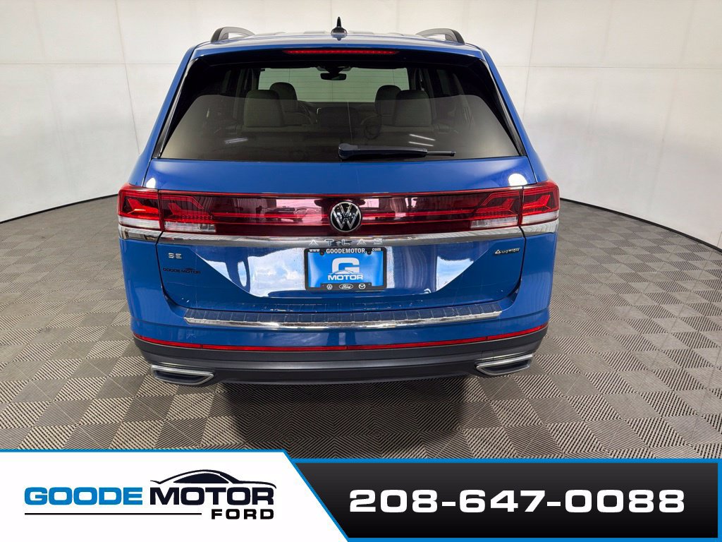 Used 2025 Volkswagen Atlas SE AWD/4WD image 6