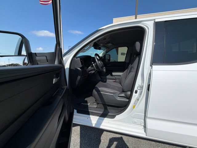 Used 2023 Toyota Tundra SR5 w/ SR5 Convenience Package AWD/4WD image 9