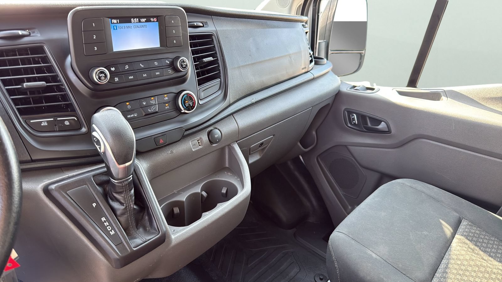 Certified 2025 Ford Transit 250 Low Roof w/ Exterior Upgrade Package RWD image 19
