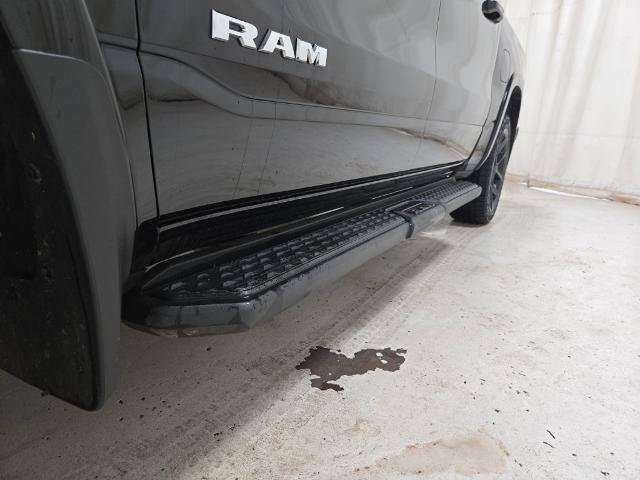 Used 2022 RAM 1500 Laramie AWD/4WD image 38