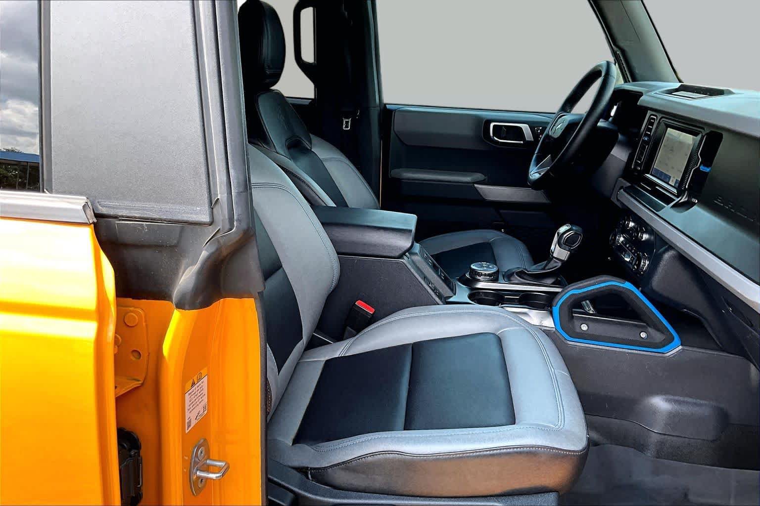Certified 2022 Ford Bronco Black Diamond AWD/4WD image 9