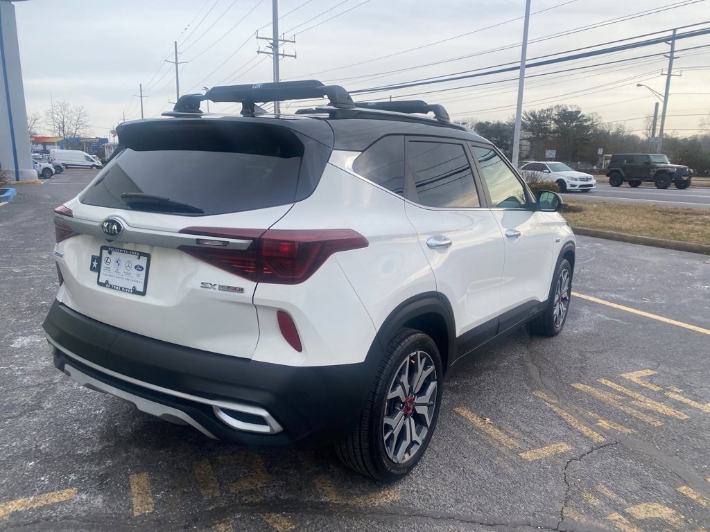Used 2021 Kia Seltos SX image 11