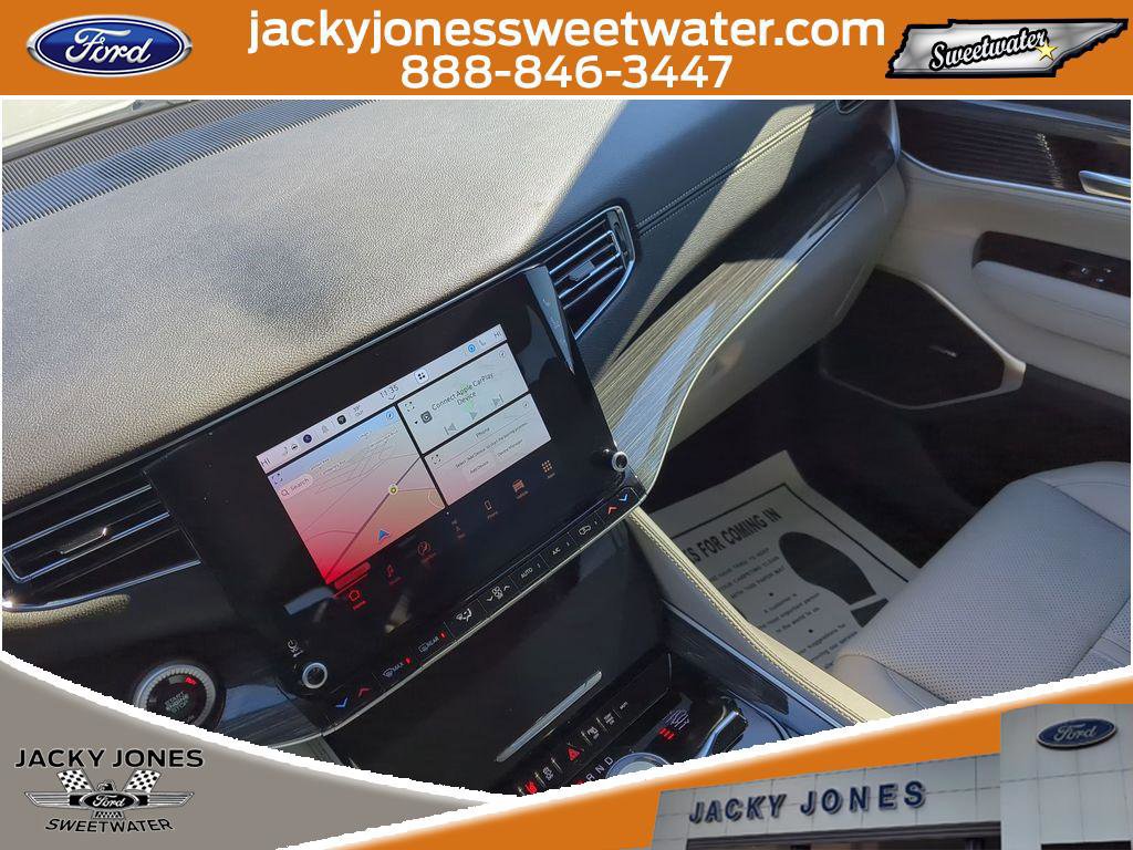 Used 2022 Jeep Wagoneer Series III image 18