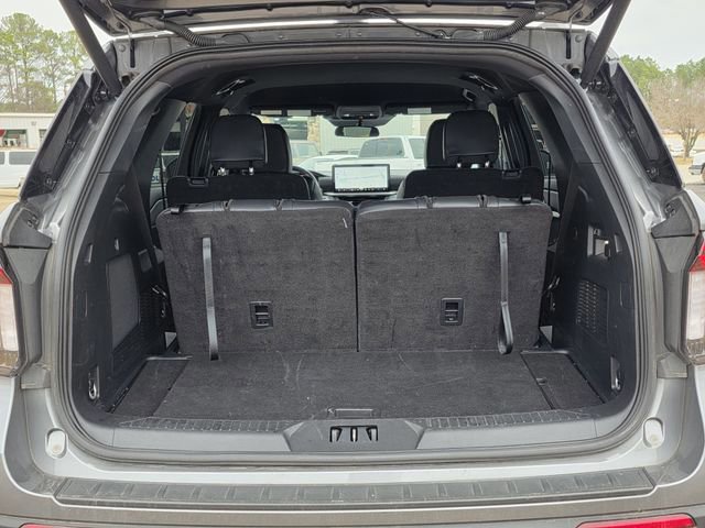 Certified 2025 Ford Explorer ST-Line image 29