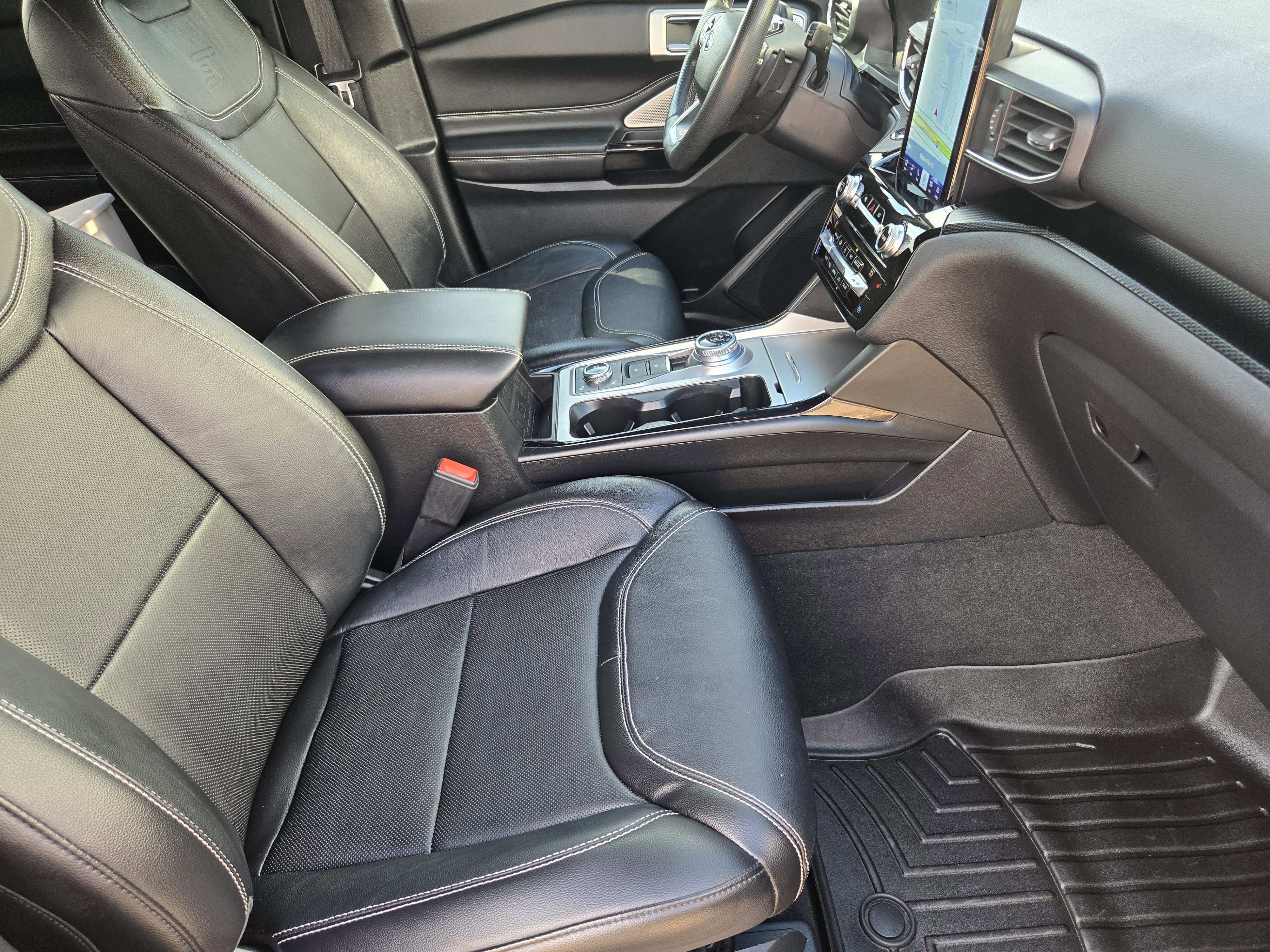 Certified 2021 Ford Explorer ST w/ Equipment Group 401A image 10