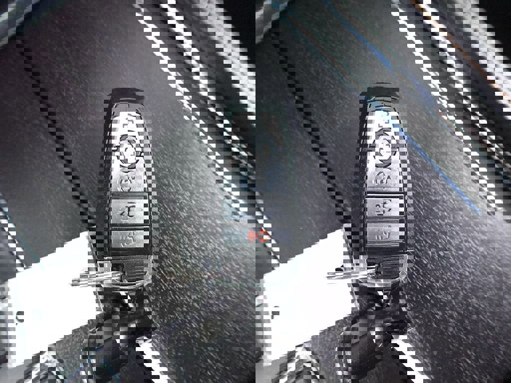 Certified 2023 Ford Expedition Max Platinum image 20