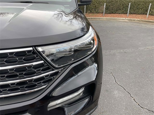 Certified 2020 Ford Explorer XLT w/ Equipment Group 202A image 38