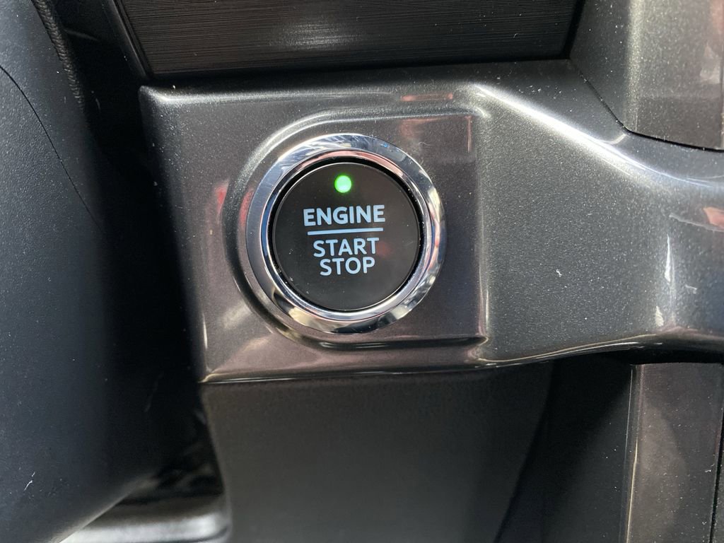 Certified 2022 Ford F150 XLT w/ Equipment Group 302A High image 35