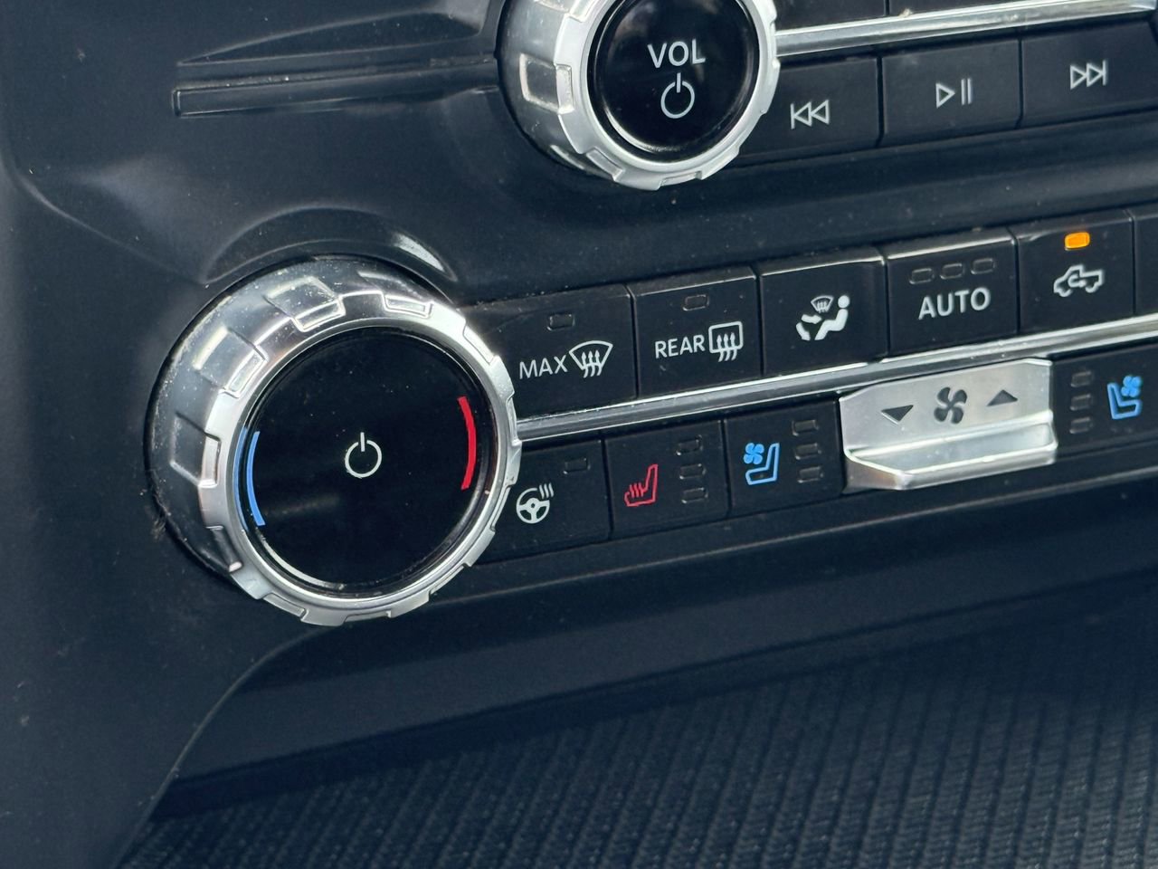 Certified 2022 Ford F150 Raptor w/ Equipment Group 801A High image 22