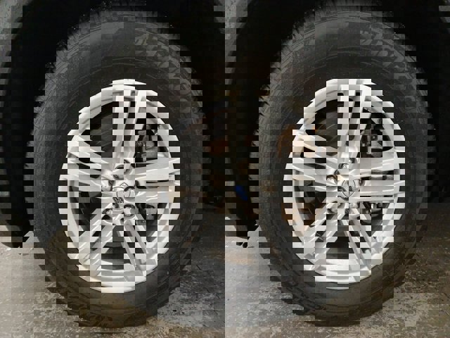 Certified 2022 Ford Explorer XLT image 29