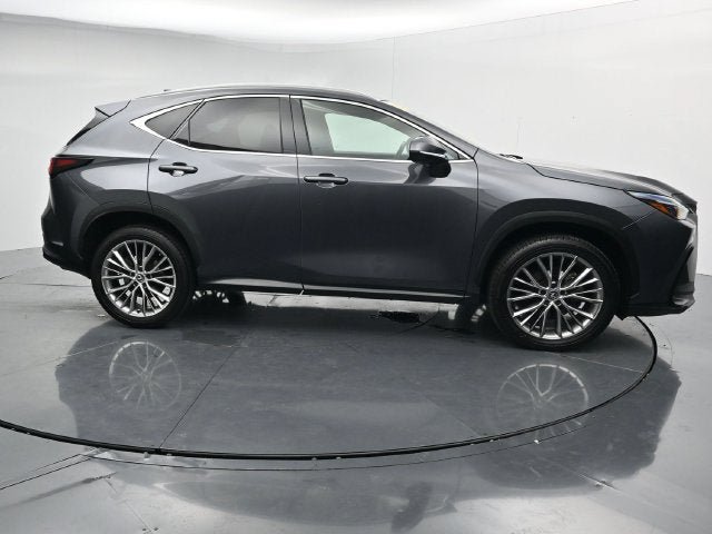 Used 2024 Lexus NX 350 AWD w/ Vision Package image 12