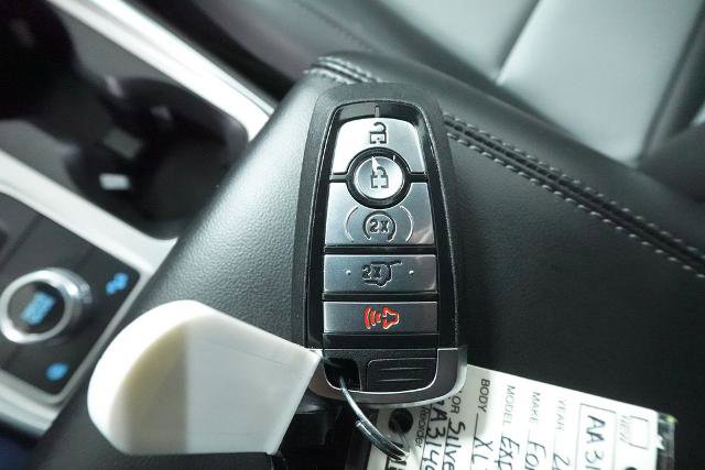 Certified 2024 Ford Explorer XLT w/ Equipment Group 202A AWD/4WD image 21