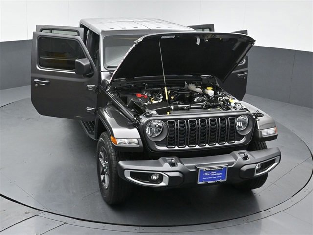 Used 2024 Jeep Gladiator Sport image 53