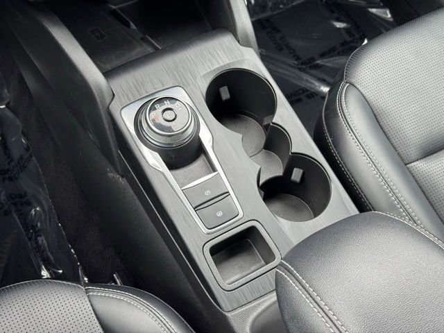 Certified 2025 Ford Escape Platinum image 20