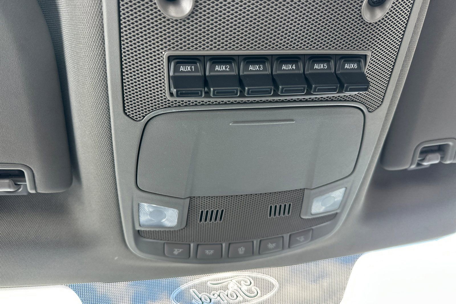 Certified 2019 Ford F550 2WD Regular Cab Super Duty image 26
