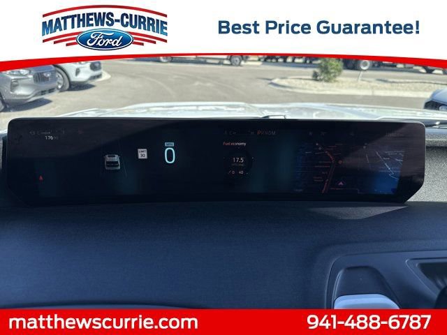 Certified 2025 Ford Expedition Active image 18