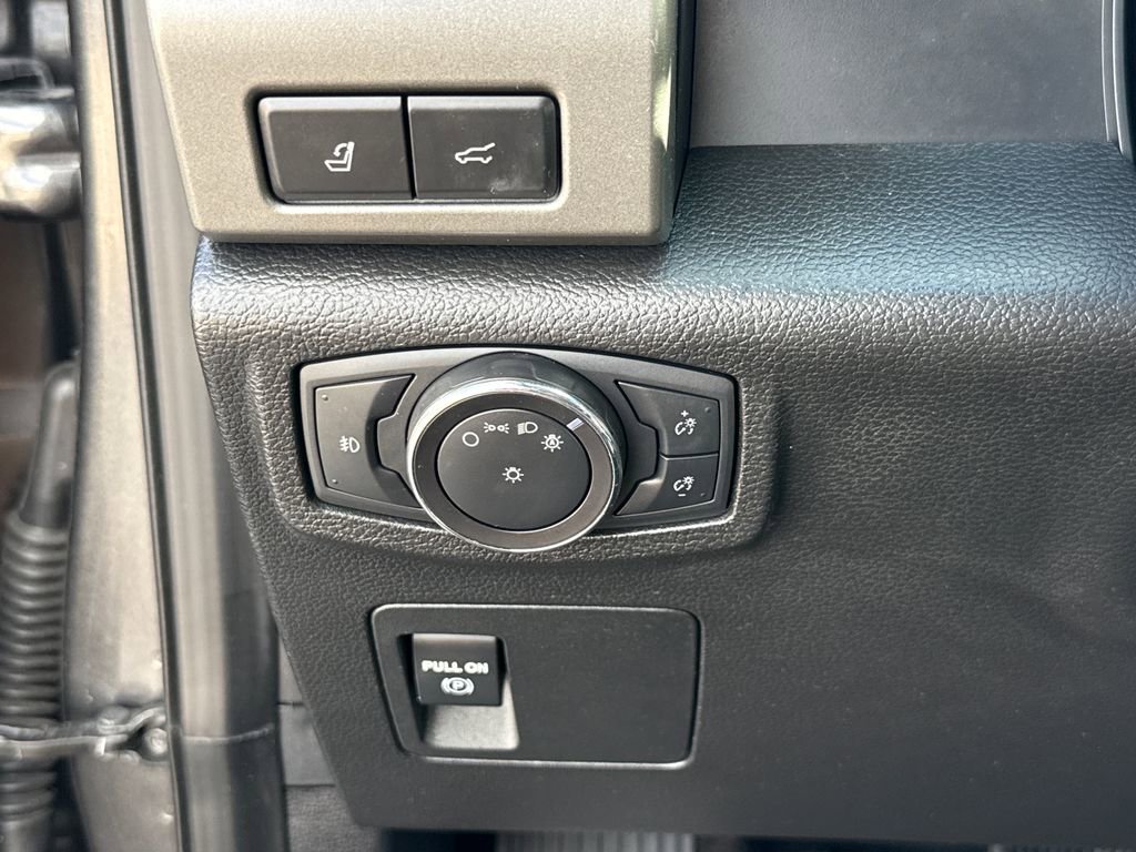Certified 2020 Ford Expedition XLT w/ Equipment Group 202A RWD image 14