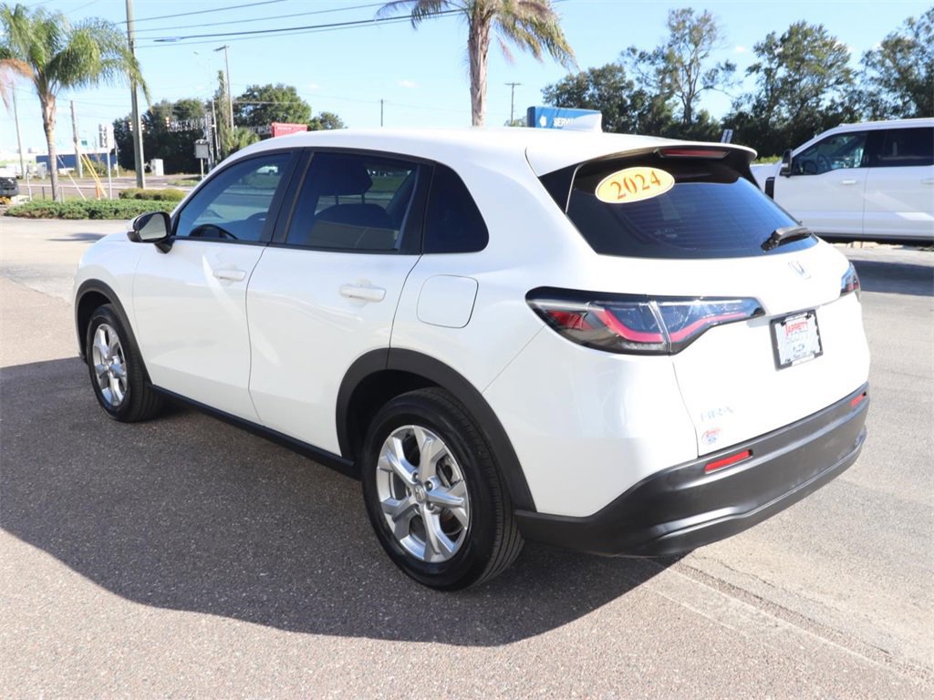 Used 2024 Honda HR-V LX image 3