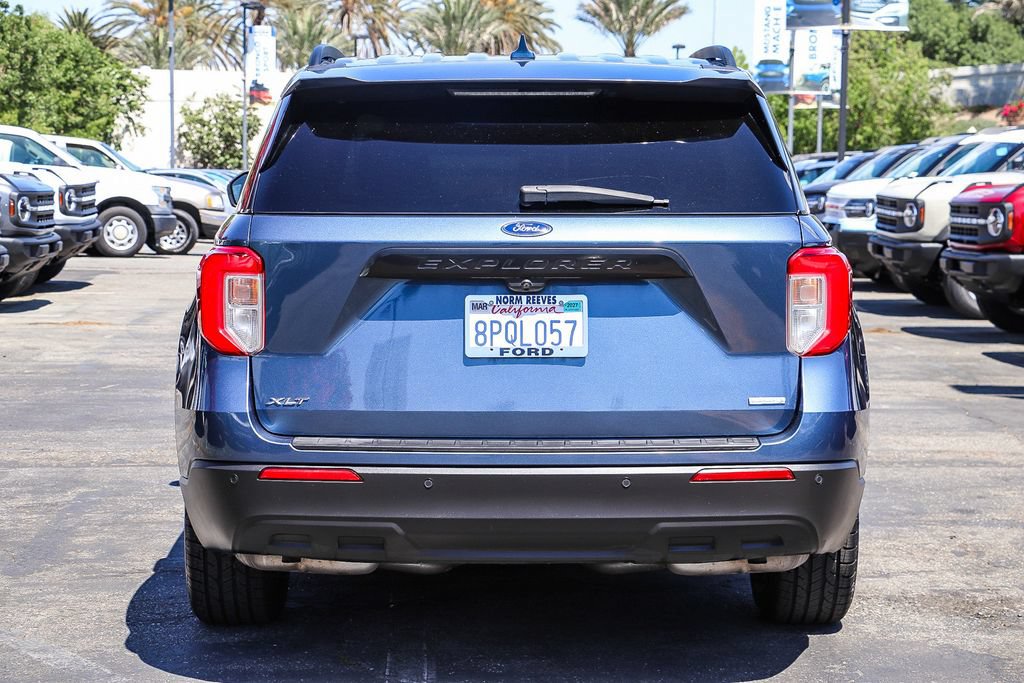 Certified 2020 Ford Explorer XLT RWD image 9