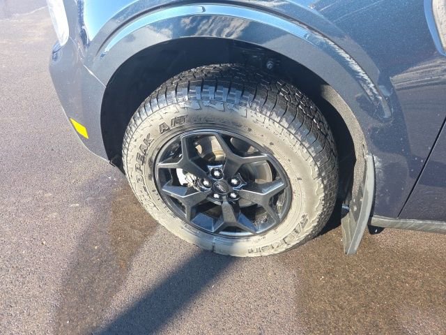 Certified 2023 Ford Maverick Lariat w/ Lariat Luxury Package image 17