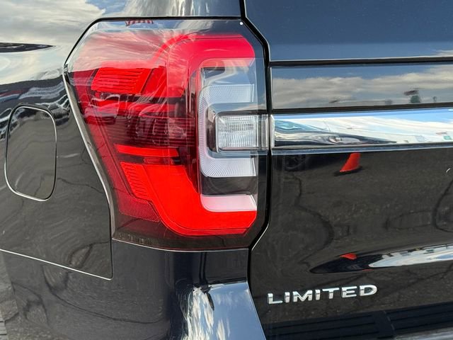 Certified 2023 Ford Expedition Limited image 30