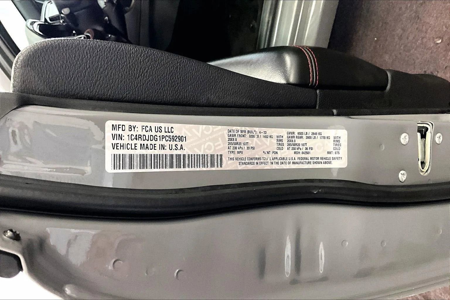 Used 2023 Dodge Durango GT image 33