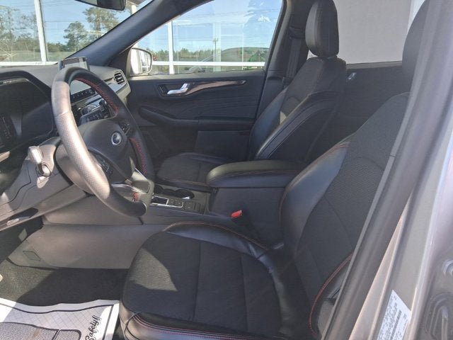 Certified 2024 Ford Escape ST-Line w/ Cold Weather Package FWD image 15