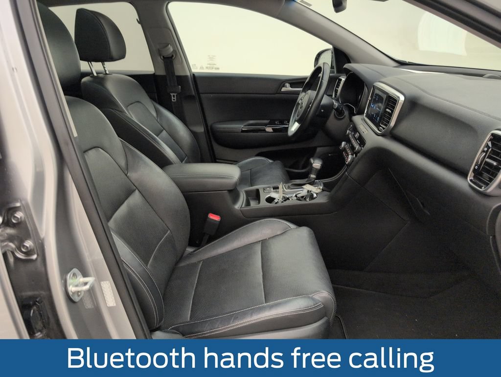 Used 2022 Kia Sportage EX w/ EX Technology Package FWD image 16