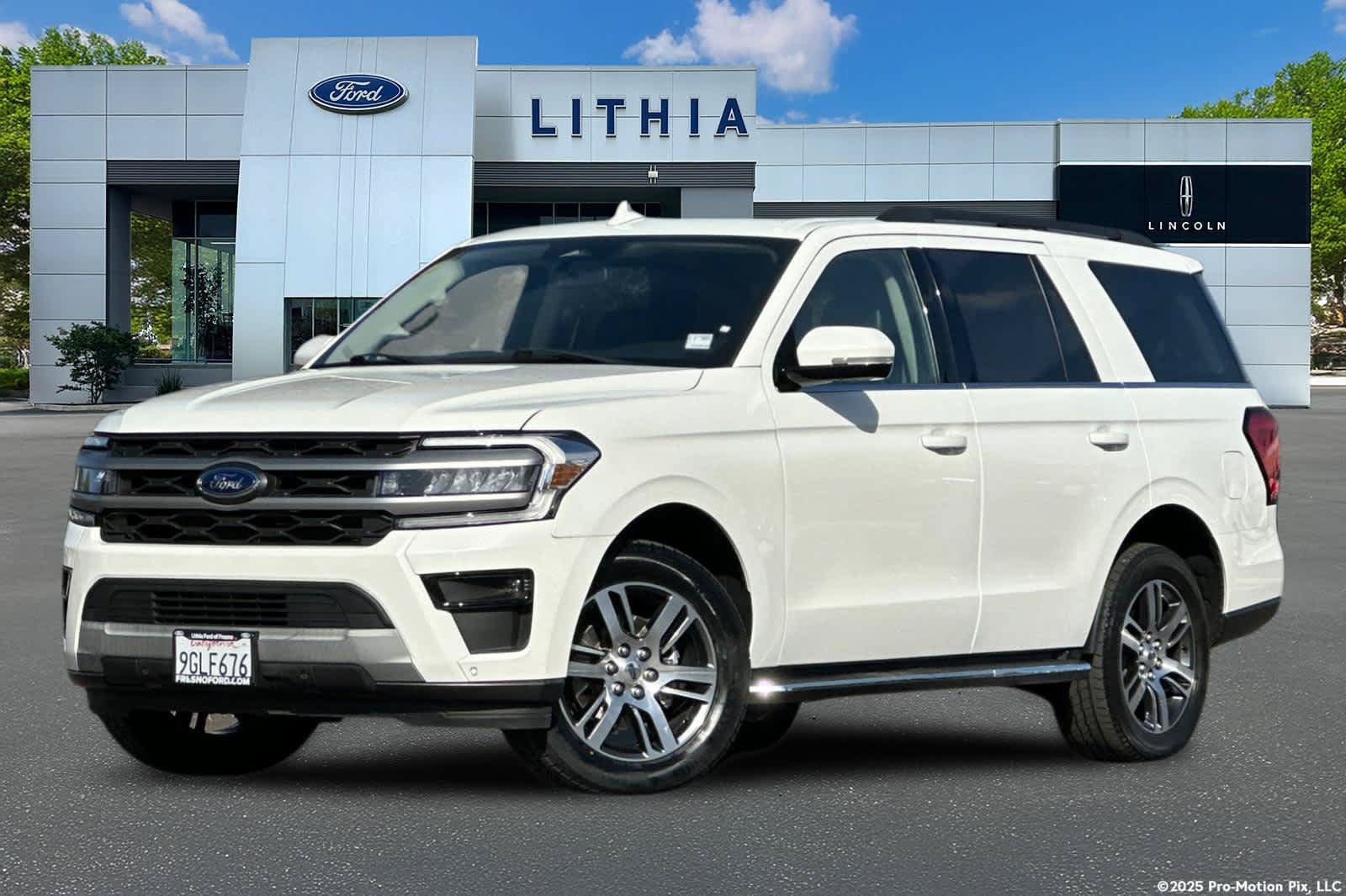 Certified 2023 Ford Expedition XLT RWD image 1