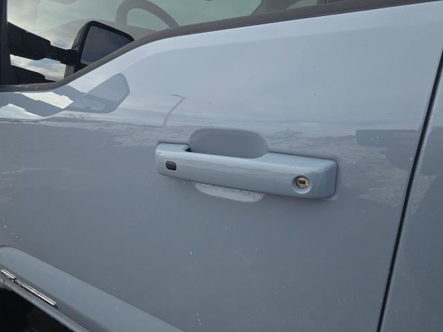 Certified 2024 Ford F250 Lariat w/ Lariat Ultimate Package image 29