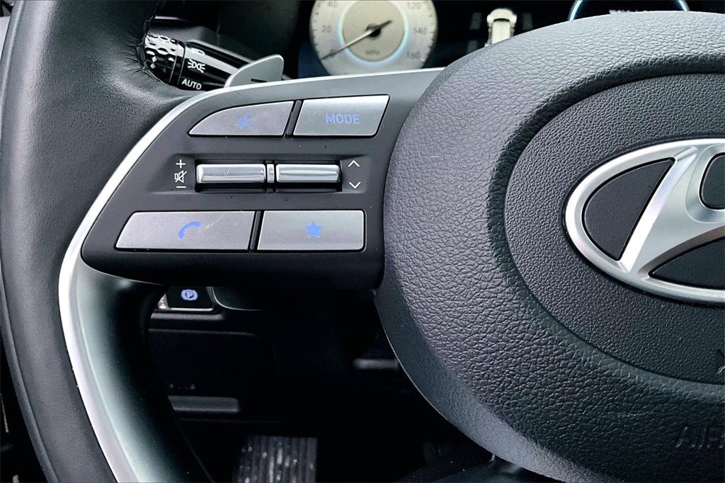 Used 2025 Hyundai Palisade Calligraphy image 18