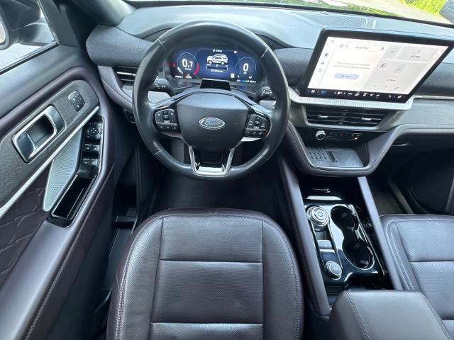 Certified 2025 Ford Explorer Platinum w/ LUX Leather Package AWD/4WD image 37