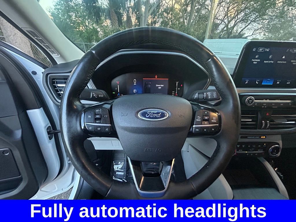 Certified 2024 Ford Escape Active w/ Cold Weather Package image 16