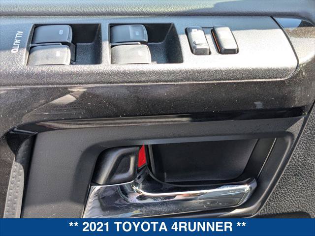 Used 2021 Toyota 4Runner TRD Off-Road Premium w/ Moonroof Package AWD/4WD image 11