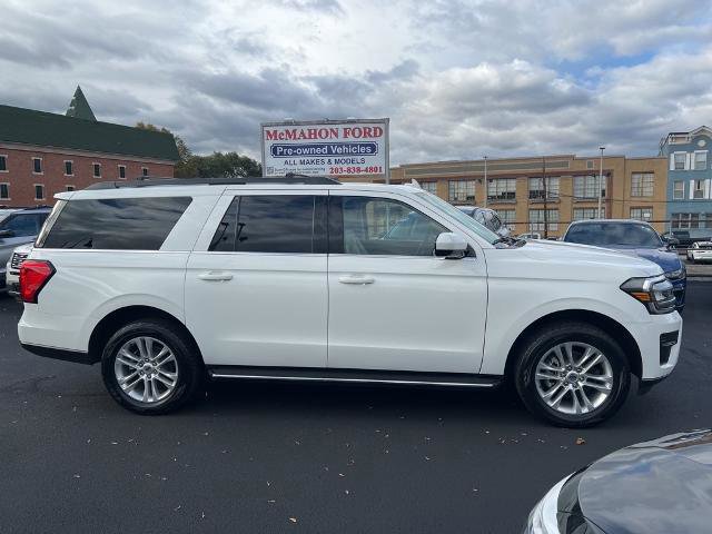 Certified 2022 Ford Expedition Max XLT image 8