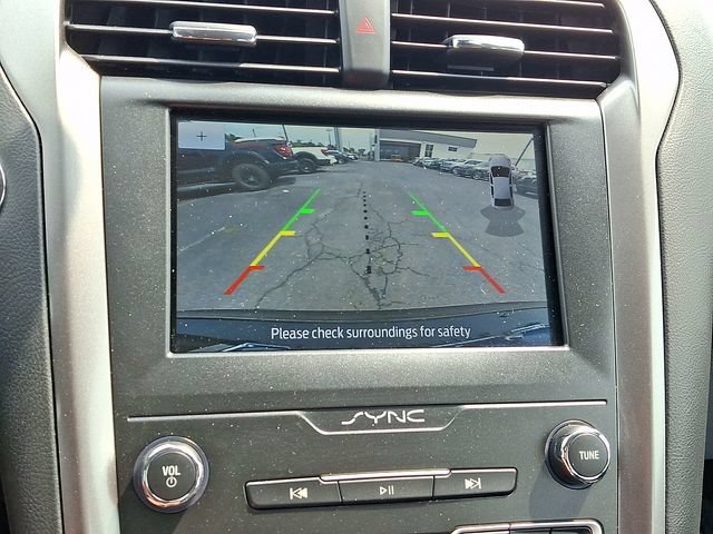 Certified 2020 Ford Fusion SE FWD image 18