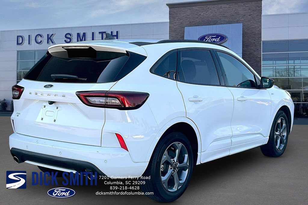 Certified 2023 Ford Escape ST-Line w/ Tech Pack #1 FWD image 6