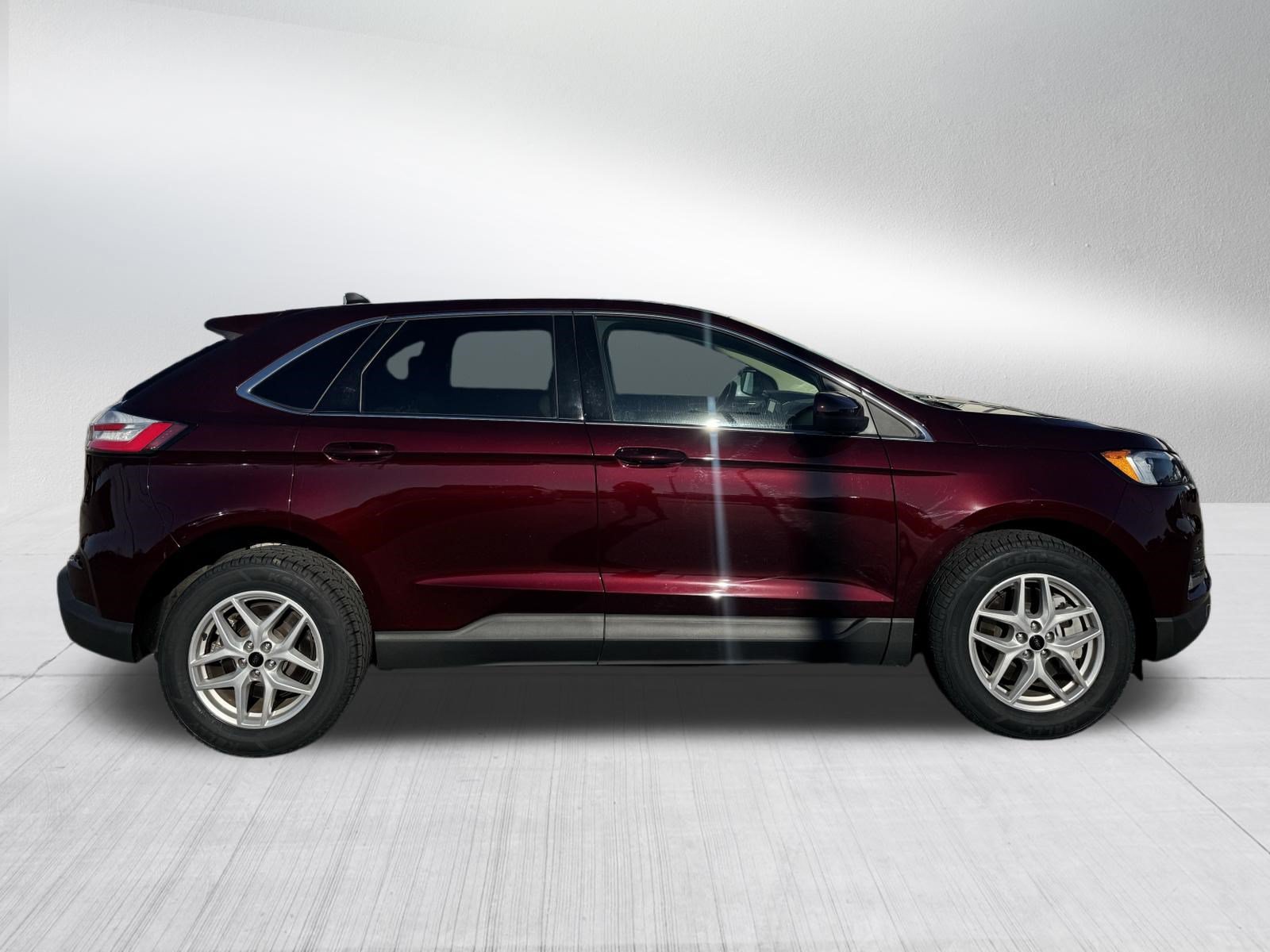 Certified 2023 Ford Edge SEL w/ Convenience Package AWD/4WD image 8